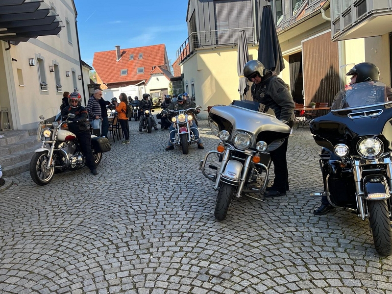 Größer anzeigen...