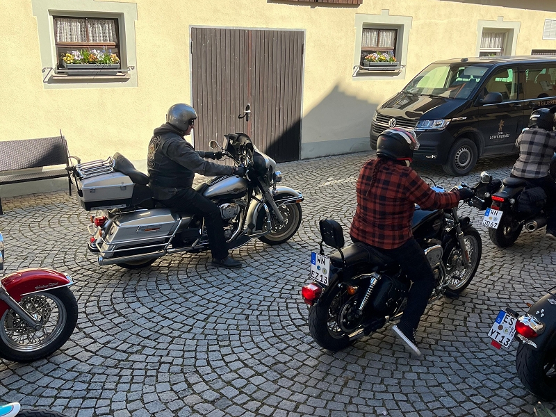Größer anzeigen...
