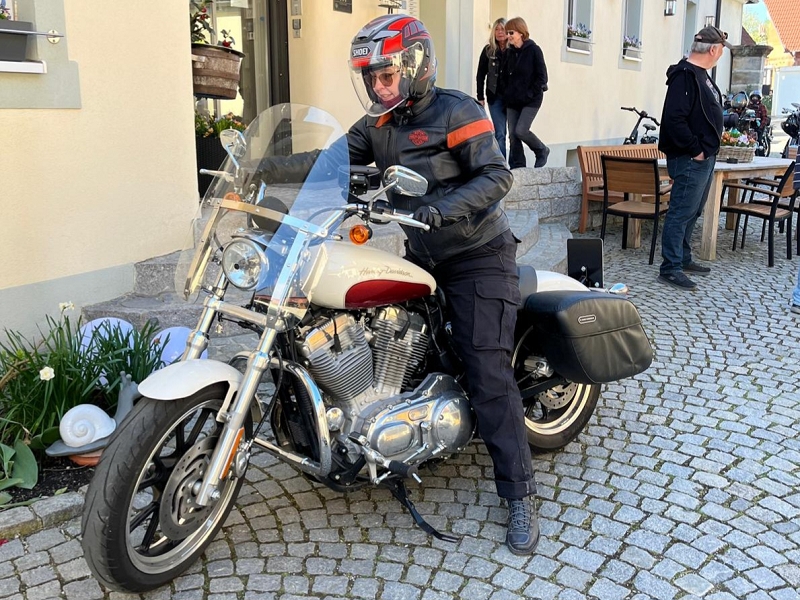 Größer anzeigen...