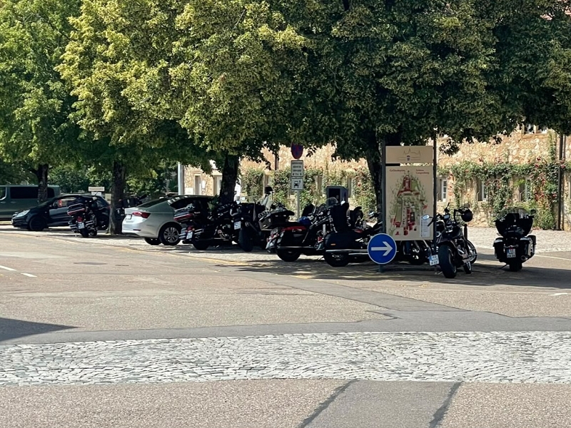 Größer anzeigen...