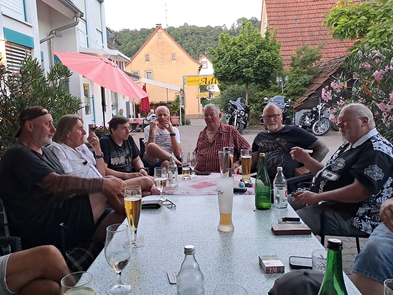 Größer anzeigen...